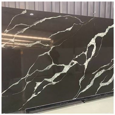 Calacatta Noir Quartz desky
